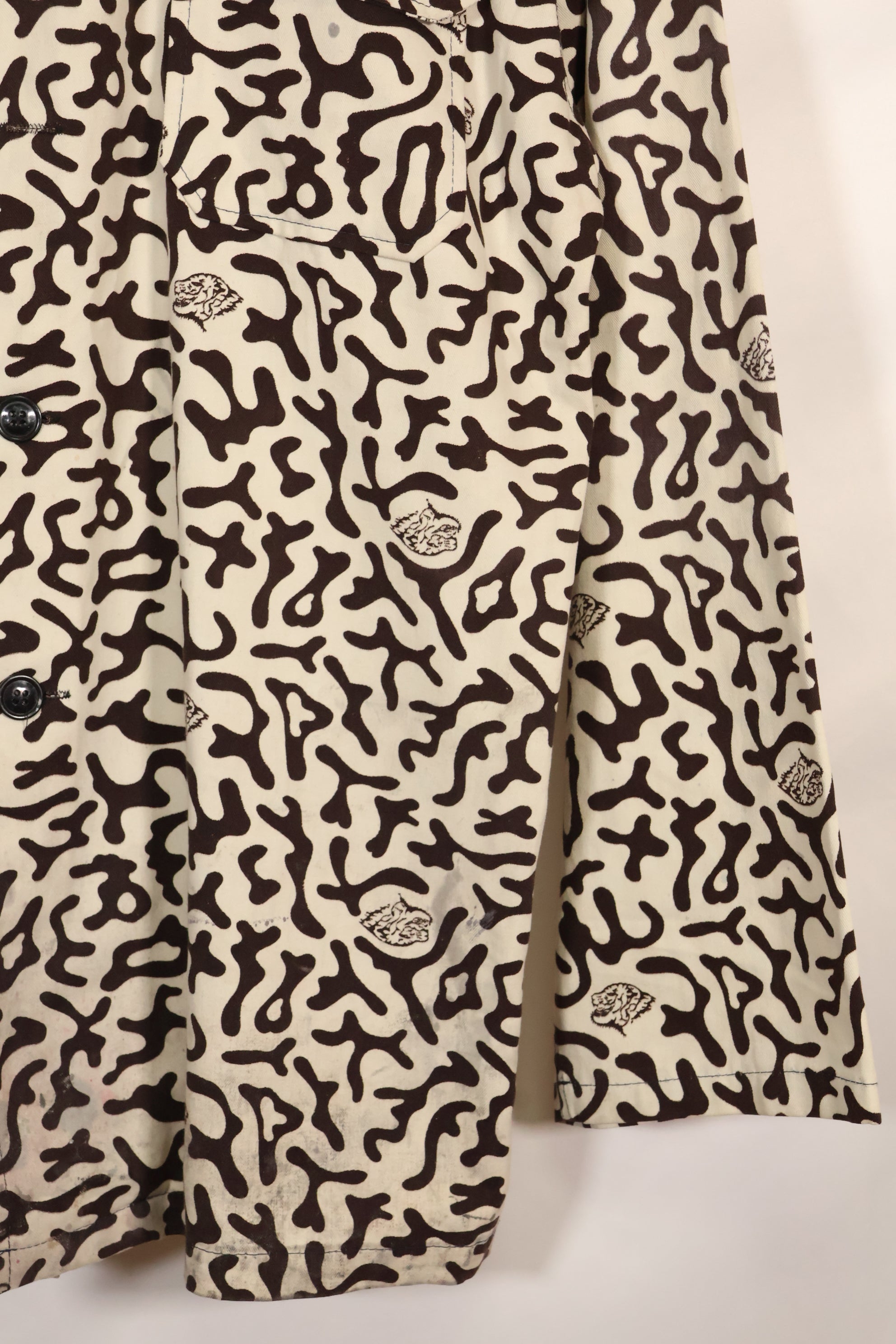 เสื้อลายพรางนักเรียนเกาหลียุค 80 ลายพรางฮันกึล แทบไม่ได้ใช้งาน ไซส์ A