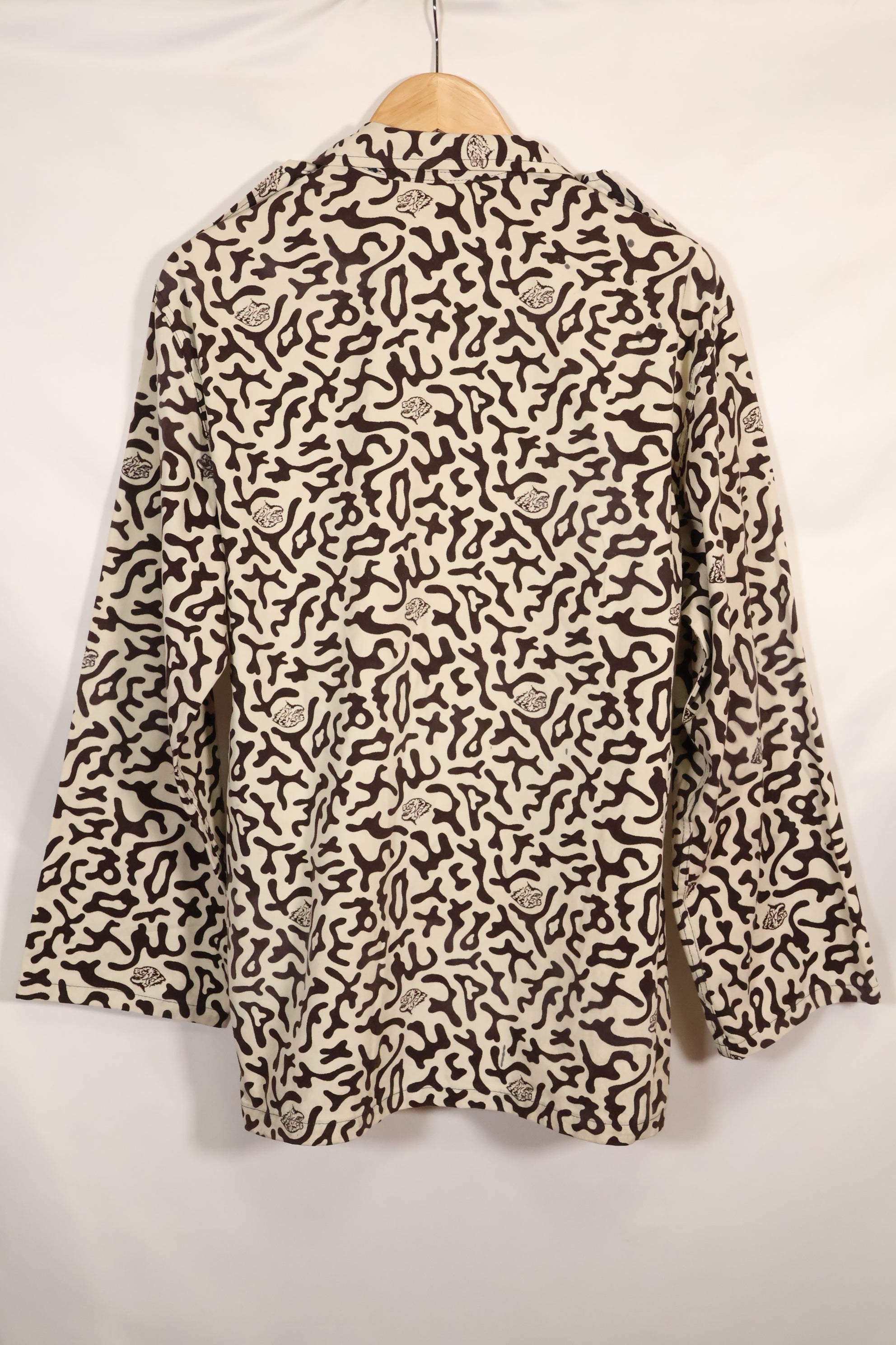 เสื้อลายพรางนักเรียนเกาหลียุค 80 ลายพรางฮันกึล แทบไม่ได้ใช้งาน ไซส์ A