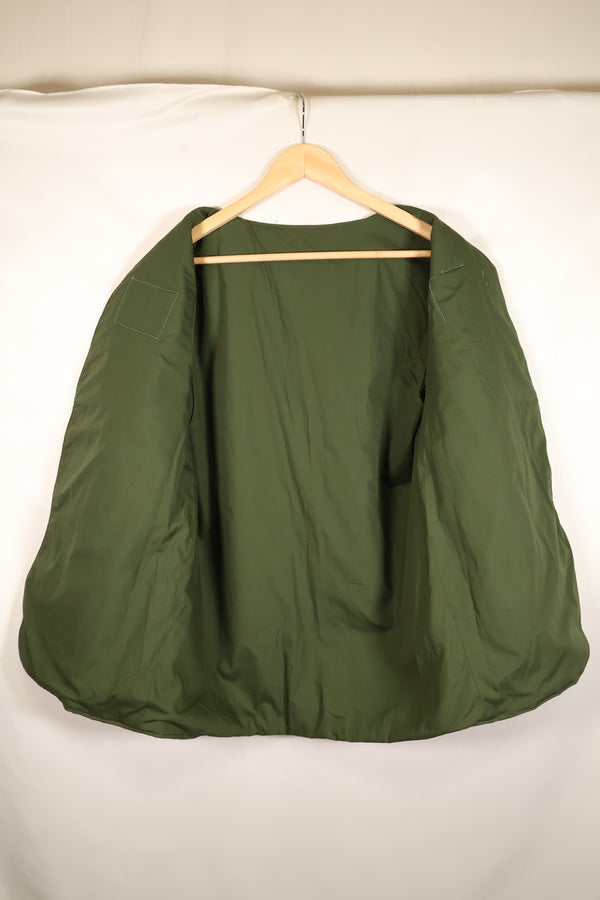 ประมาณปี 1970: เสื้อกั๊กสีลายเสือ Subania, ผลิตโดย Tai Taylor, ไม่เคยสวมใส่
