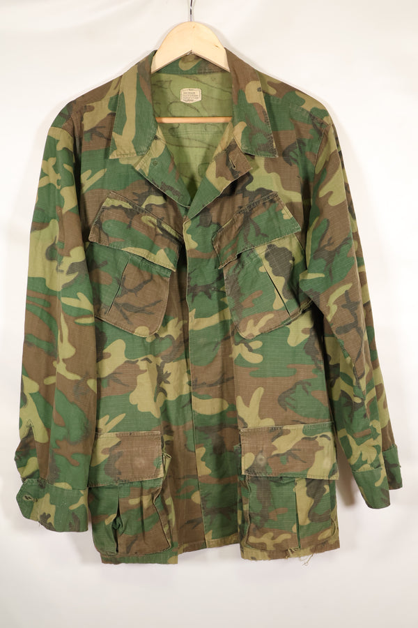 1968 Contract L-R Ripstop ERDL Camouflage Jungle Fatigue Jacket in good used condition