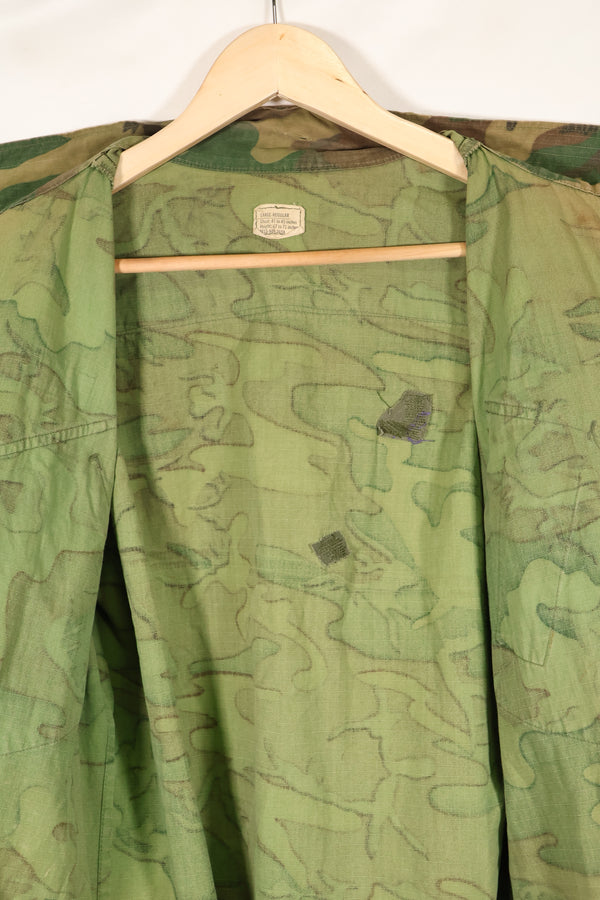 1968 Contract L-R Ripstop ERDL Camouflage Jungle Fatigue Jacket in good used condition