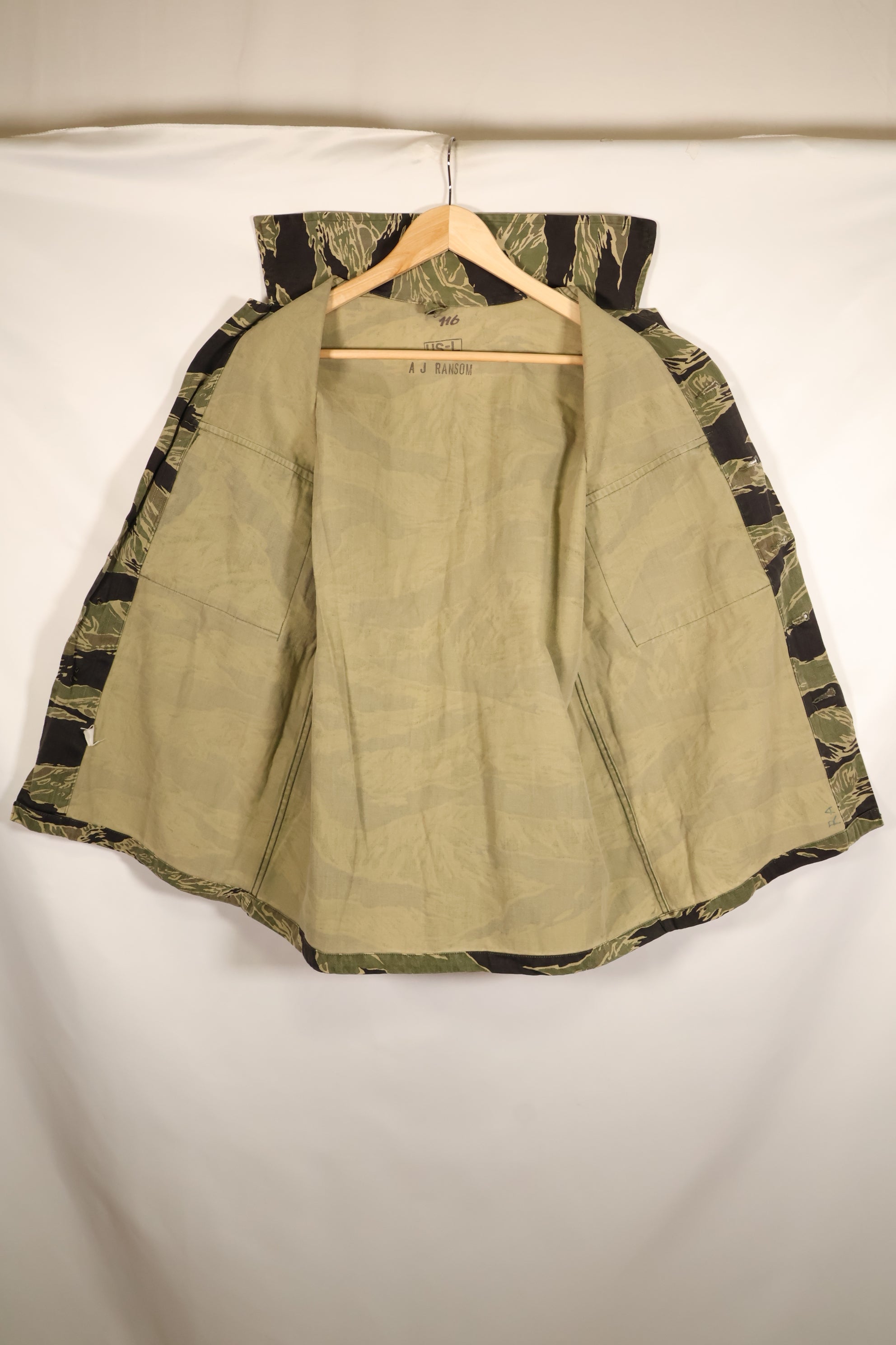 1965年頃　US-L　日本製　沖縄タイガーパターン　タイガーストライプ　シャツ　USカット　半袖　中古品