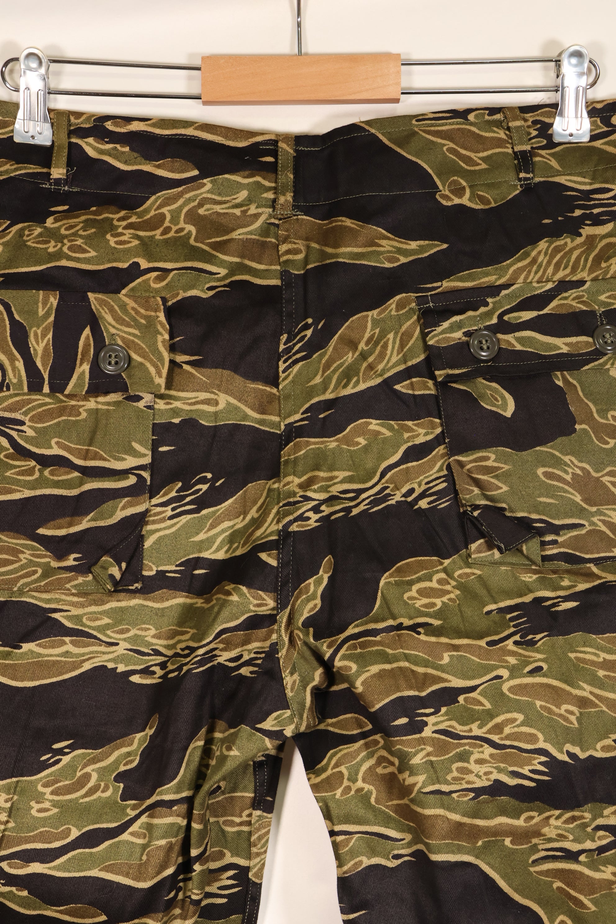 ปลายทศวรรษ 1960, US-L, ของเก่าเก็บ, Gold Tiger, กางเกงทรงอเมริกัน, ไม่สวมใส่