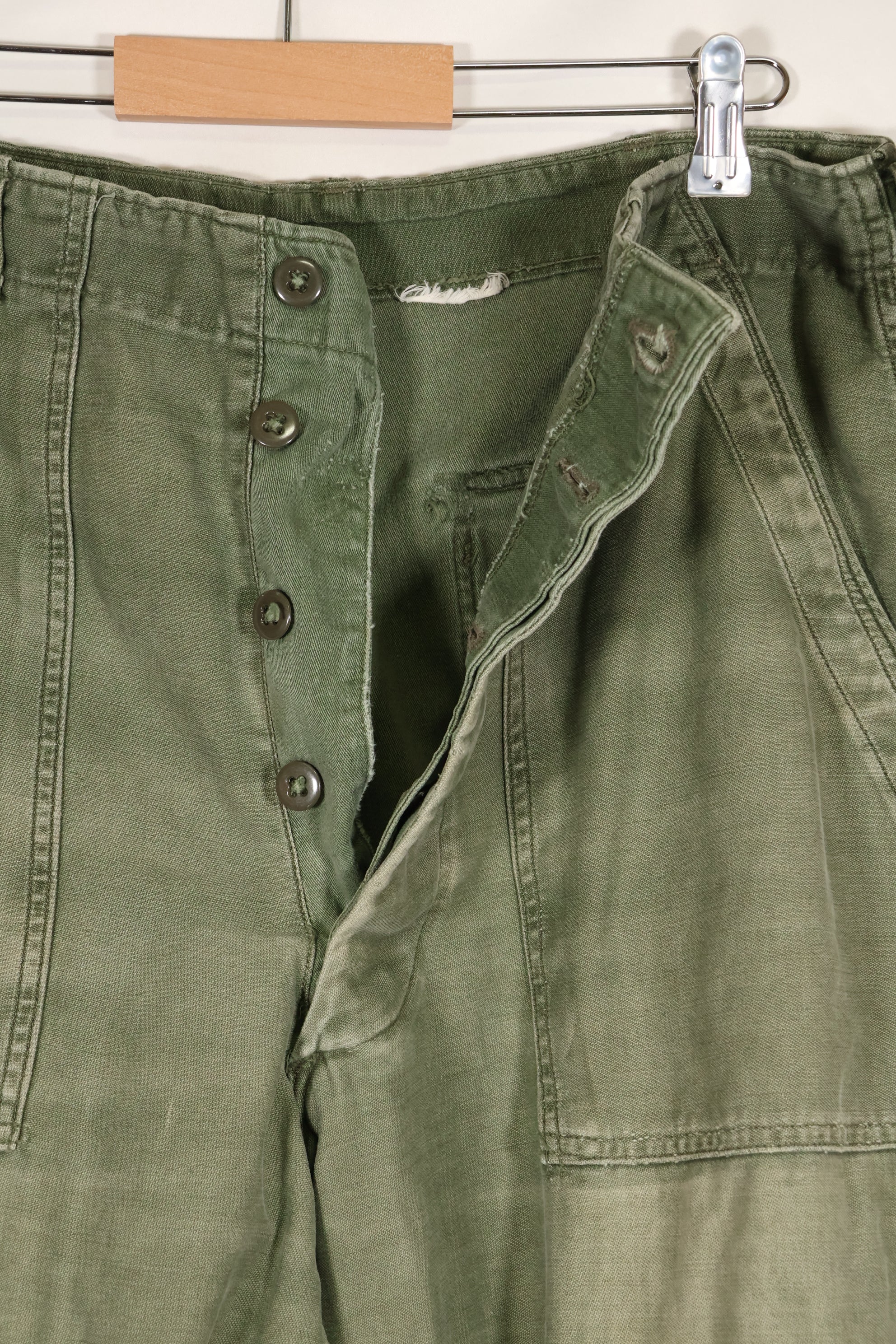 สัญญาปี 1961 ประมาณขนาด 36 OG-107 กางเกงยูทิลิตี้ กางเกงเบเกอร์ สินค้ามือสอง