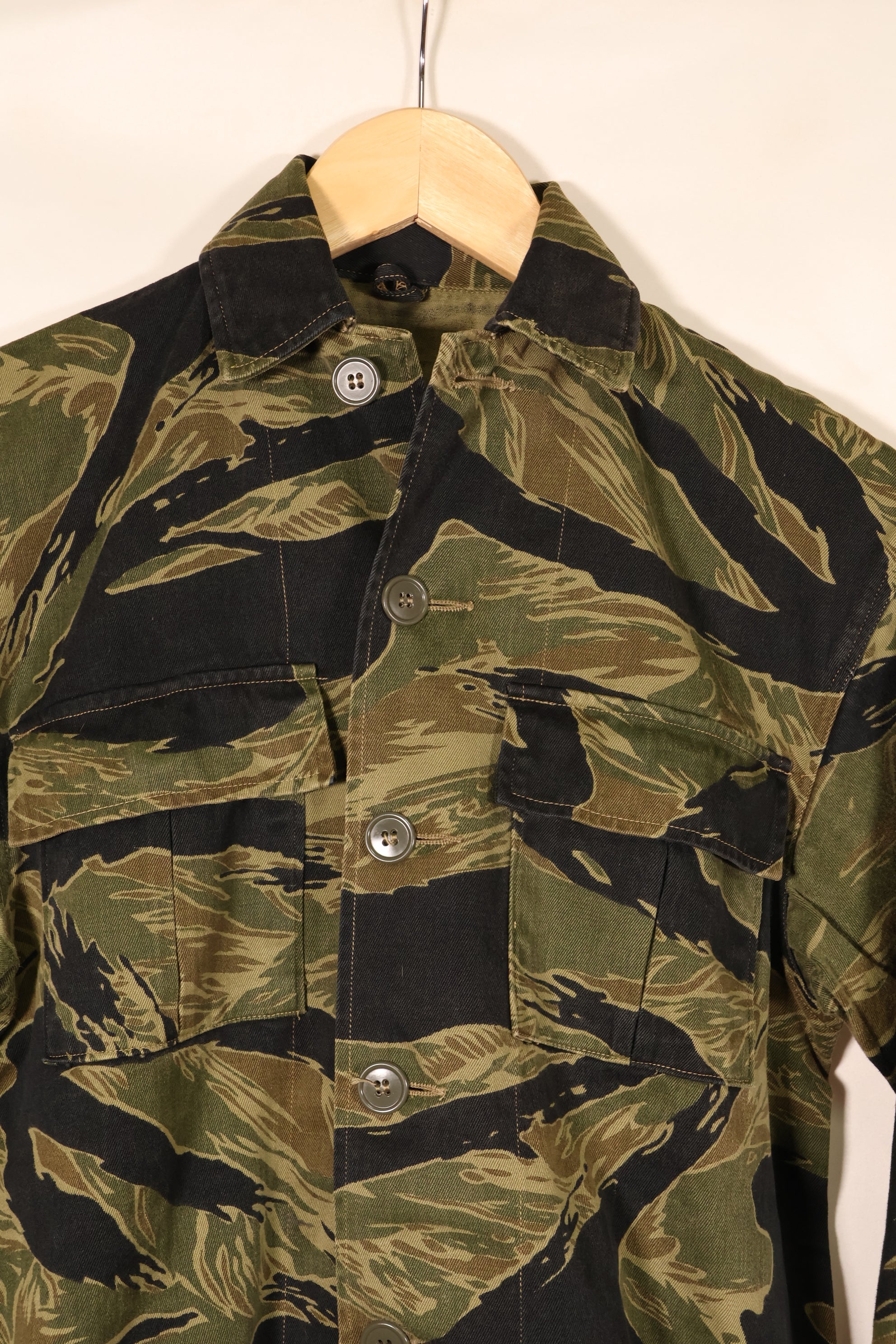 1960年代前半　JWS　初期タイガーストライプパターン　Fat Tiger シャツ　Asian カット　中古品