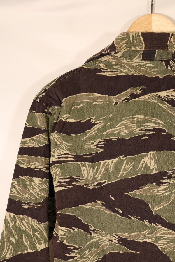 ประมาณปี 1965–65   ลายเสือโอกินาวา   JWD   ลายเสือ   ทรงเอเชีย   เสื้อเชิ้ต   มือสอง