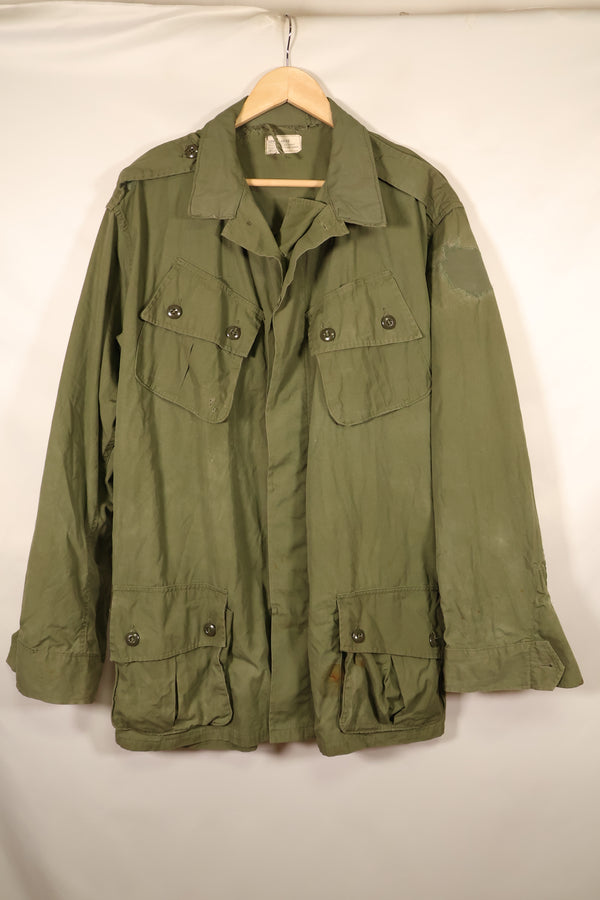 แจ็กเก็ตสนามแบบ Jungle Fatigue รุ่นแรก L-L ปี 1963 – ได้ซ่อมแซมแล้ว – มือสอง