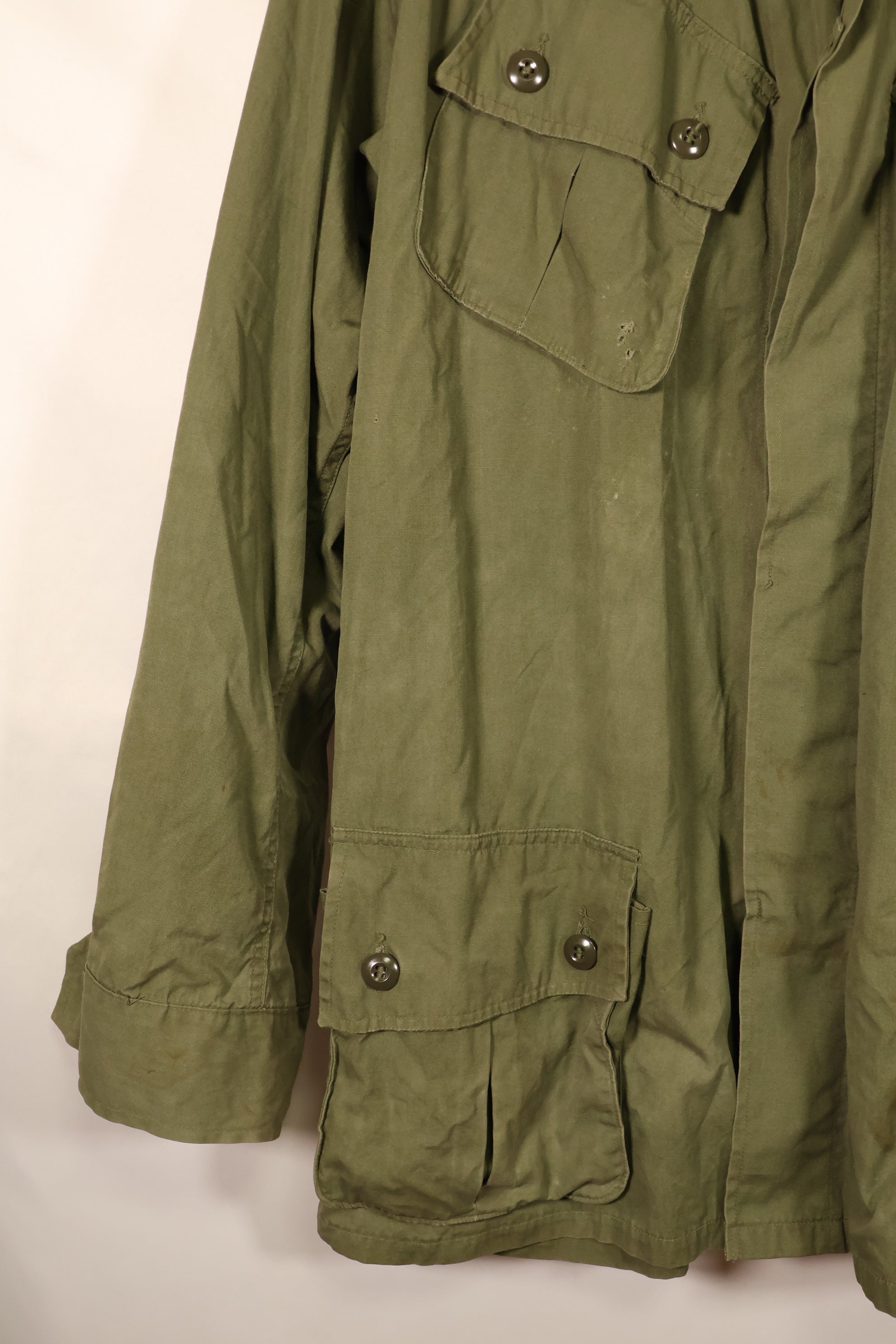 แจ็กเก็ตสนามแบบ Jungle Fatigue รุ่นแรก L-L ปี 1963 – ได้ซ่อมแซมแล้ว – มือสอง