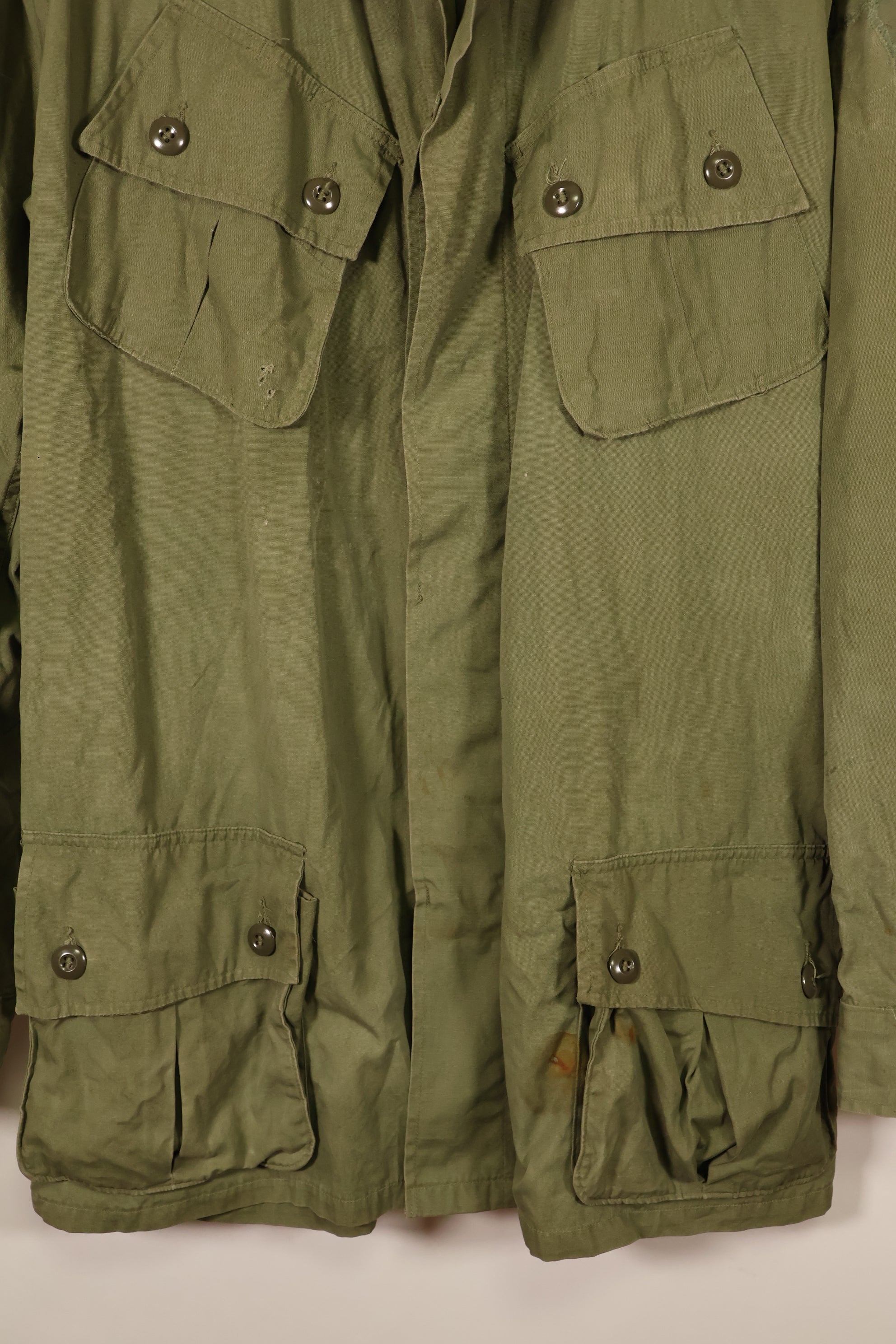 แจ็กเก็ตสนามแบบ Jungle Fatigue รุ่นแรก L-L ปี 1963 – ได้ซ่อมแซมแล้ว – มือสอง