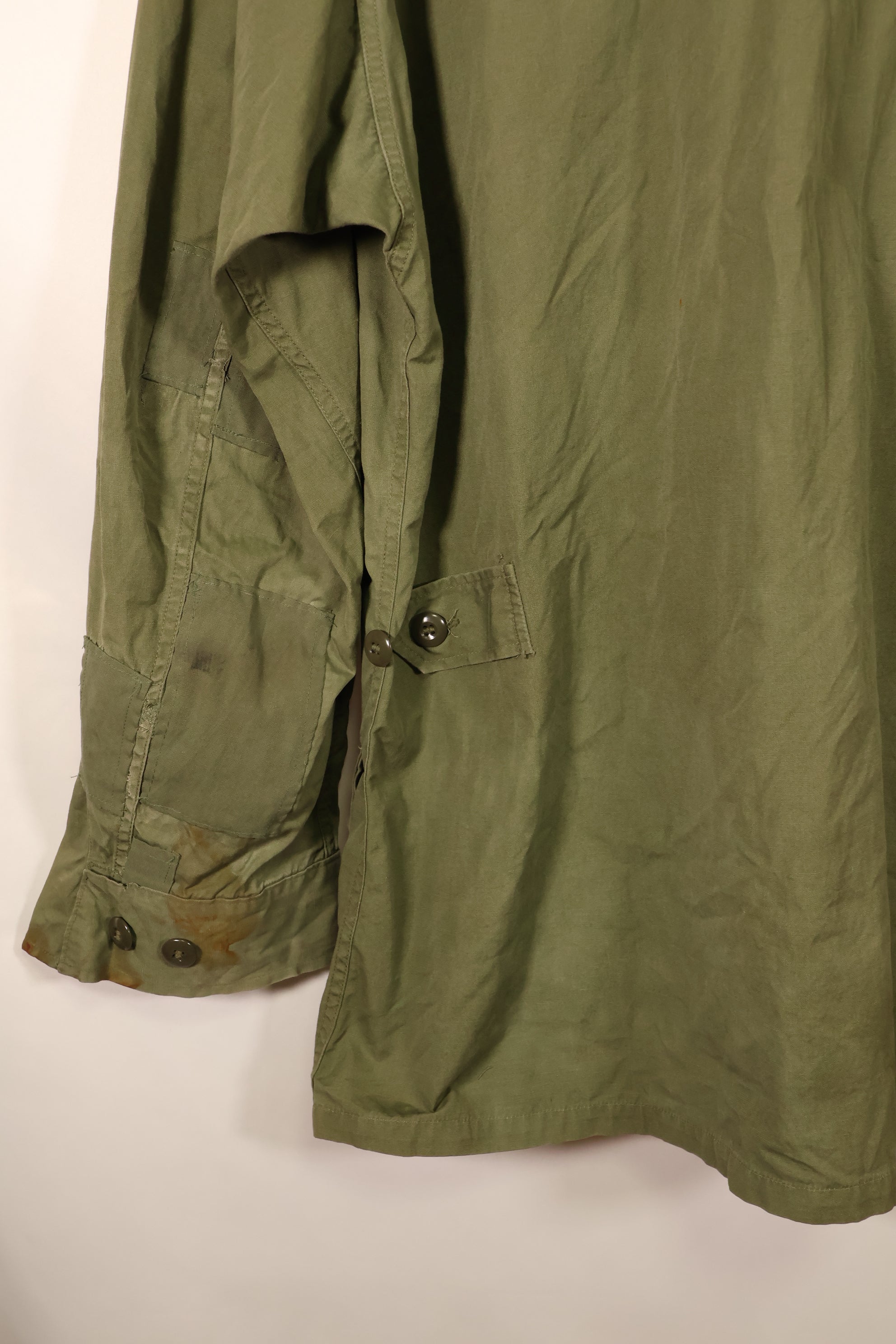 แจ็กเก็ตสนามแบบ Jungle Fatigue รุ่นแรก L-L ปี 1963 – ได้ซ่อมแซมแล้ว – มือสอง