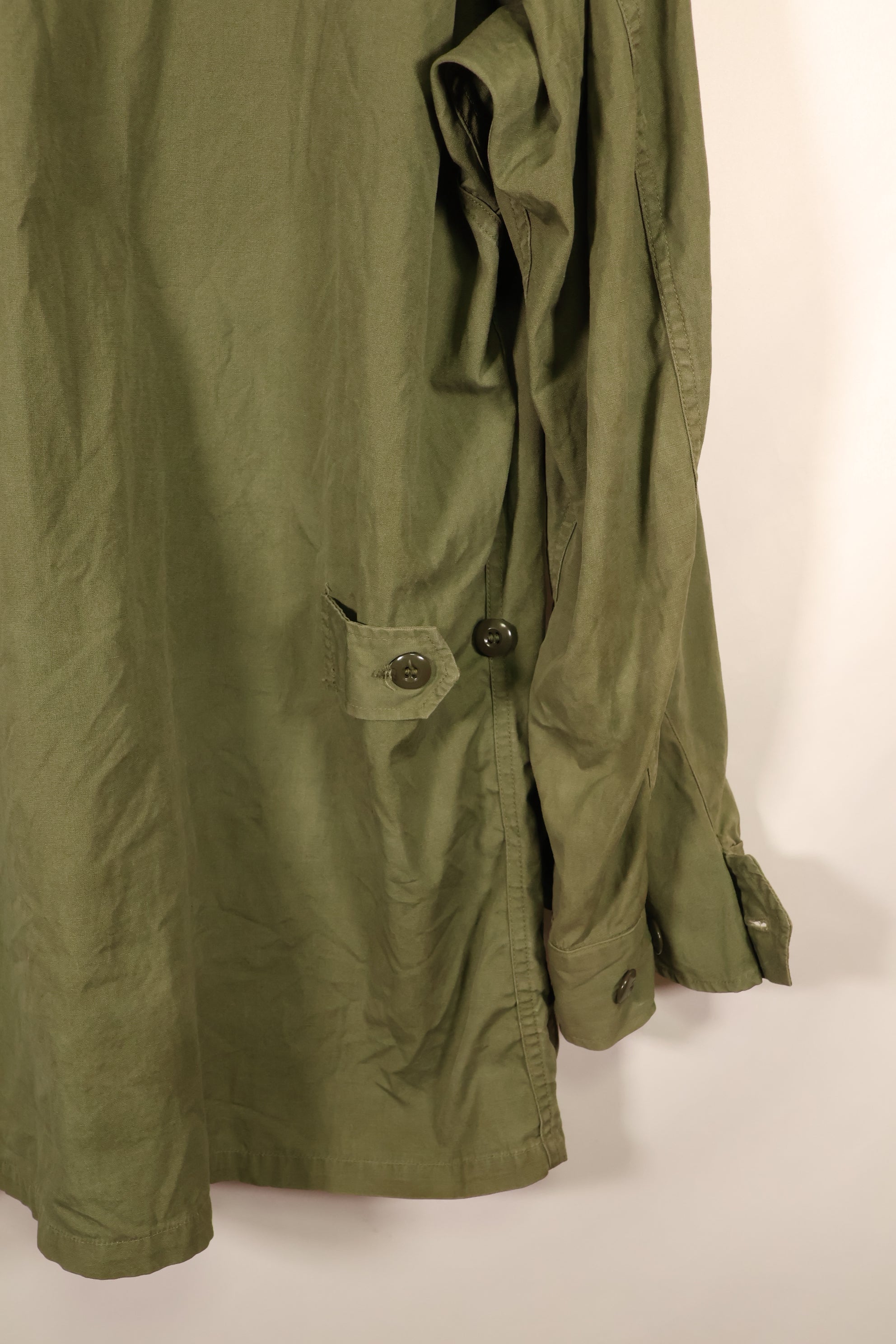 แจ็กเก็ตสนามแบบ Jungle Fatigue รุ่นแรก L-L ปี 1963 – ได้ซ่อมแซมแล้ว – มือสอง