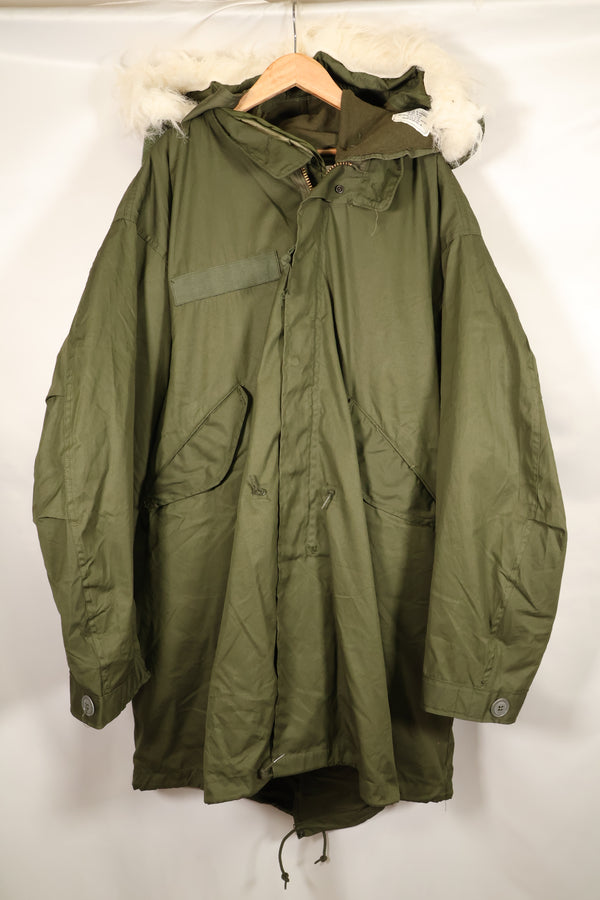 สัญญาปี 1973 &amp; สัญญาปี 1983 เสื้อฮู้ด M-R M65 เสื้อฮู้ดแบบหางปลา เสื้อฮู้ดแบบหางปลา แทบไม่เคยใช้