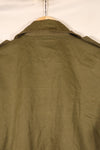 ปลายทศวรรษ 1940, ผลิตในญี่ปุ่น, ขนาด M, แจ็กเก็ตสนาม M-1943 ของกองทัพสหรัฐฯ, ผลิตโดย Tokal, มือสอง