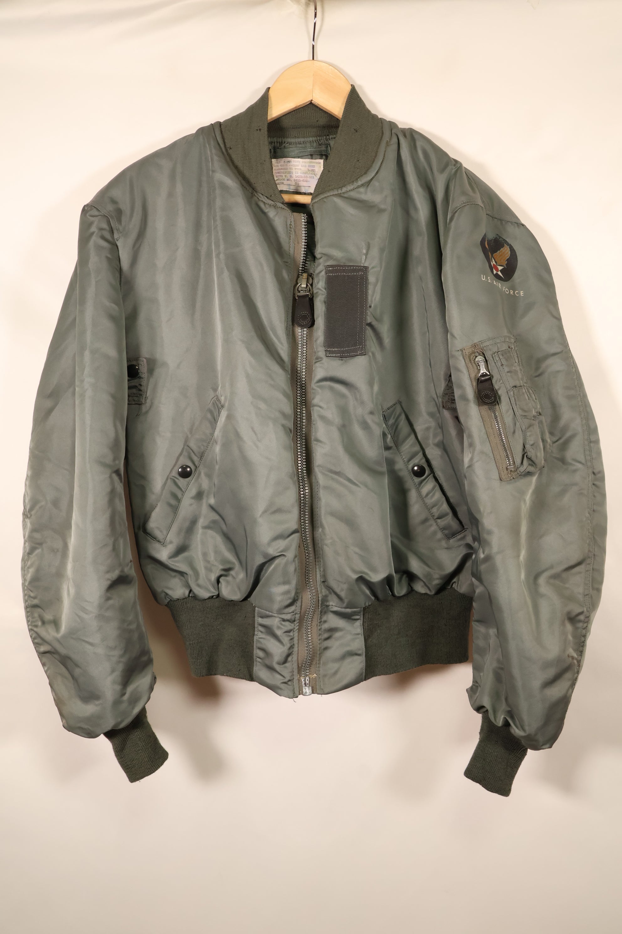 ต้นทศวรรษ 1950, ขนาด 38, กองทัพอากาศสหรัฐอเมริกา (USAF), B-15D, แจ็กเก็ตบิน, ปรับแต่งแล้ว, มือสอง