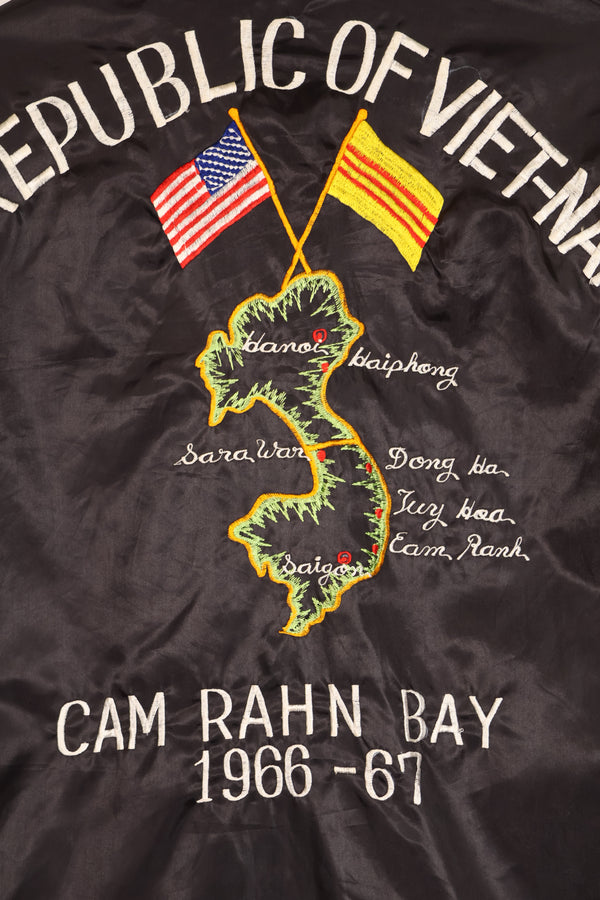 実物　ベトナム戦争　ツアージャケット　CAM RAHN BAY 1966-67　ジッパー破損あり
