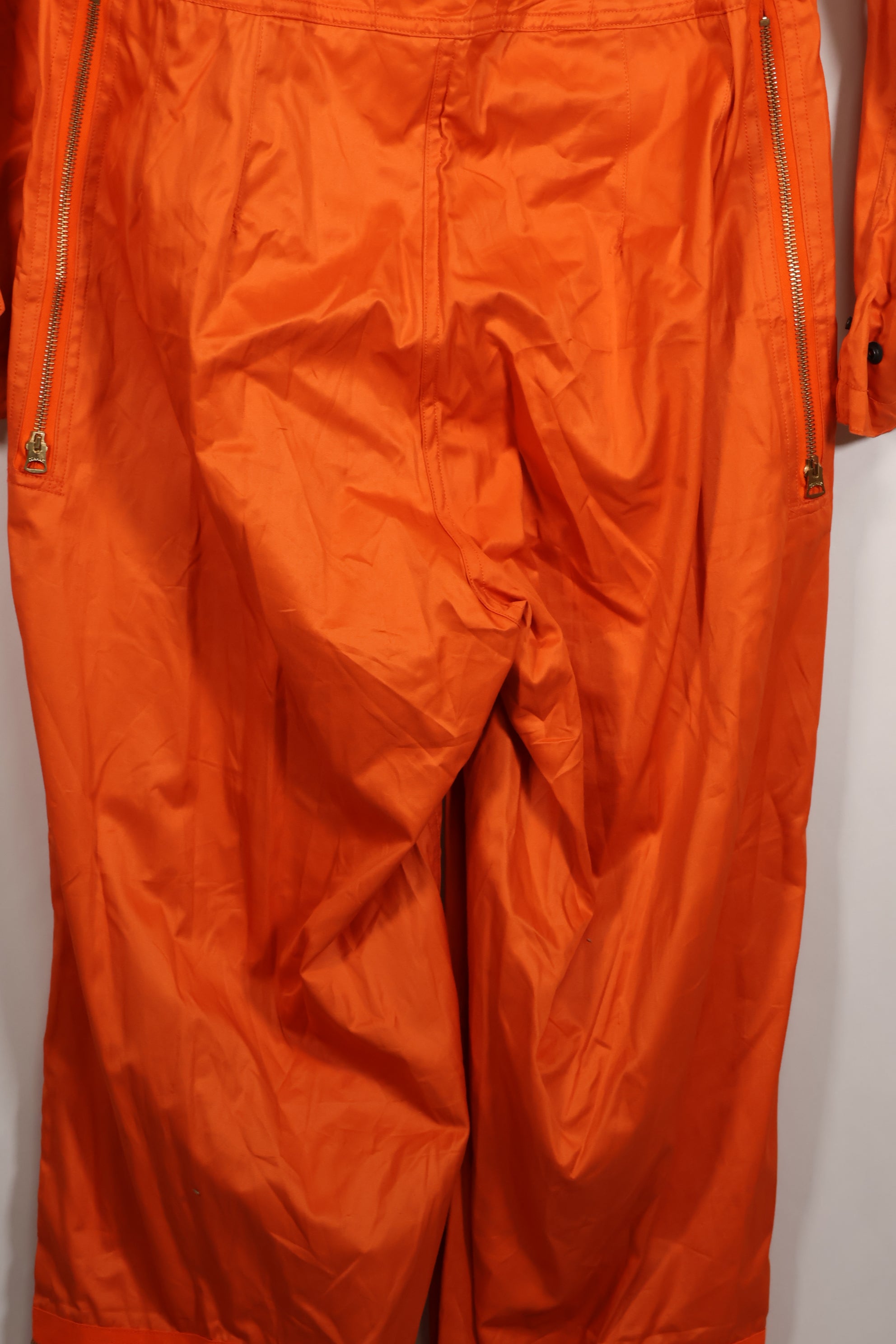 実物　1961年製　アメリカ空軍　USAF K2-B　未使用品　レスキューオレンジ色