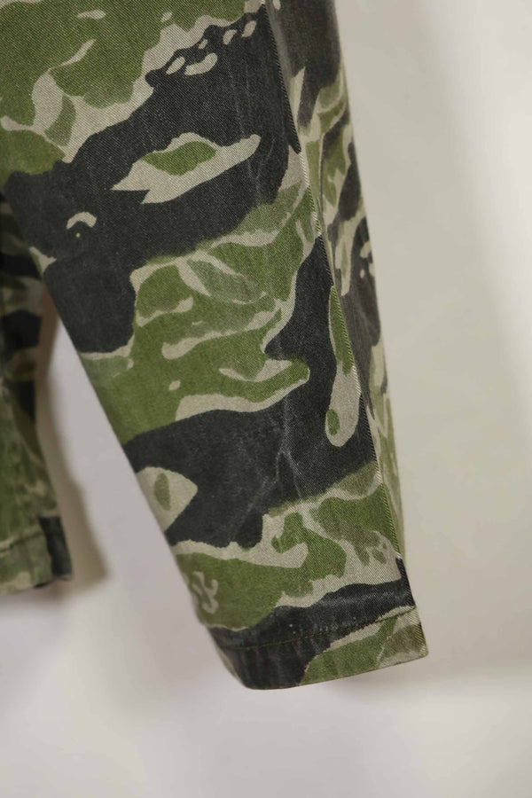 1960s Tiger Stripe Shirt CIDG Pattern Special Forces Patch Used