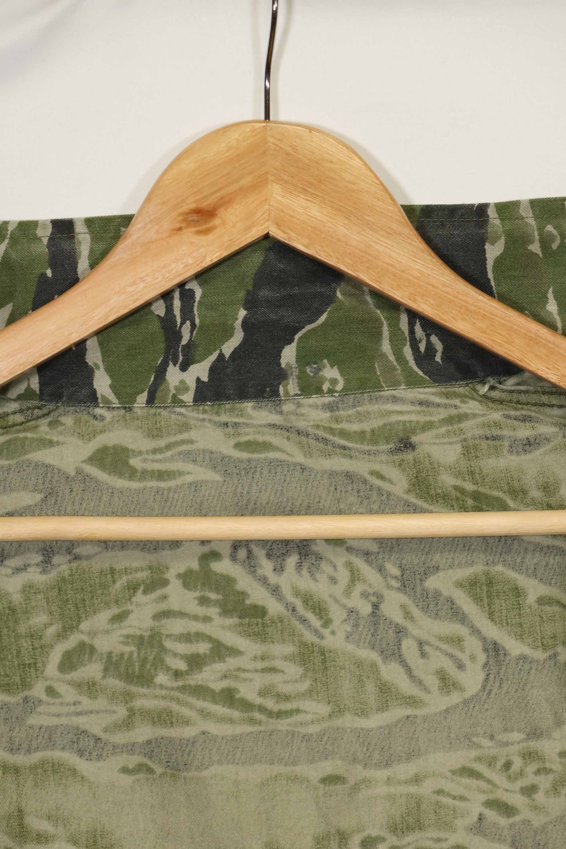 1960s Tiger Stripe Shirt CIDG Pattern Special Forces Patch Used