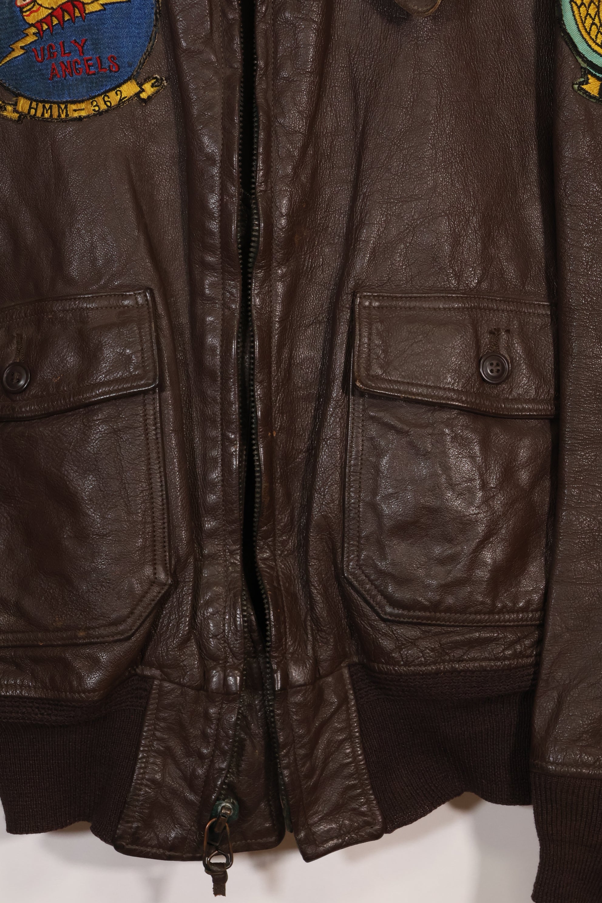 เสื้อแจ็คเก็ต G-1 Ugly Angells Flight Jacket ของนาวิกโยธินสหรัฐฯ มือสอง ขนาด 40 ต้นทศวรรษ 1960