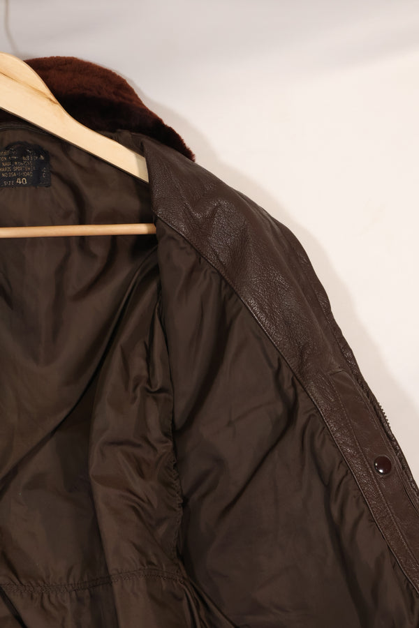 เสื้อแจ็คเก็ต G-1 Ugly Angells Flight Jacket ของนาวิกโยธินสหรัฐฯ มือสอง ขนาด 40 ต้นทศวรรษ 1960