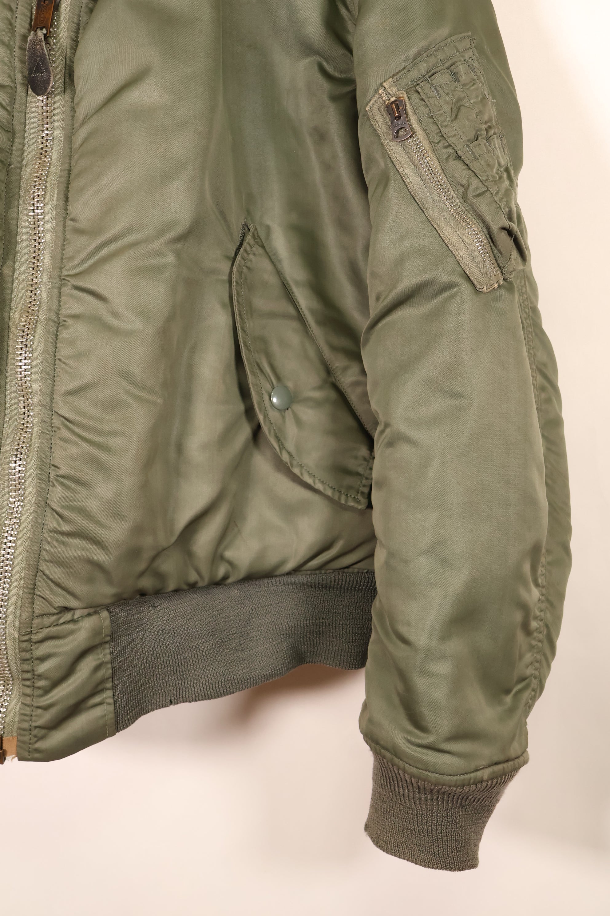 1970 Contract, MEDIUM, U.S. Air Force (USAF), MA-1 Flight Jacket, Good Condition, Used