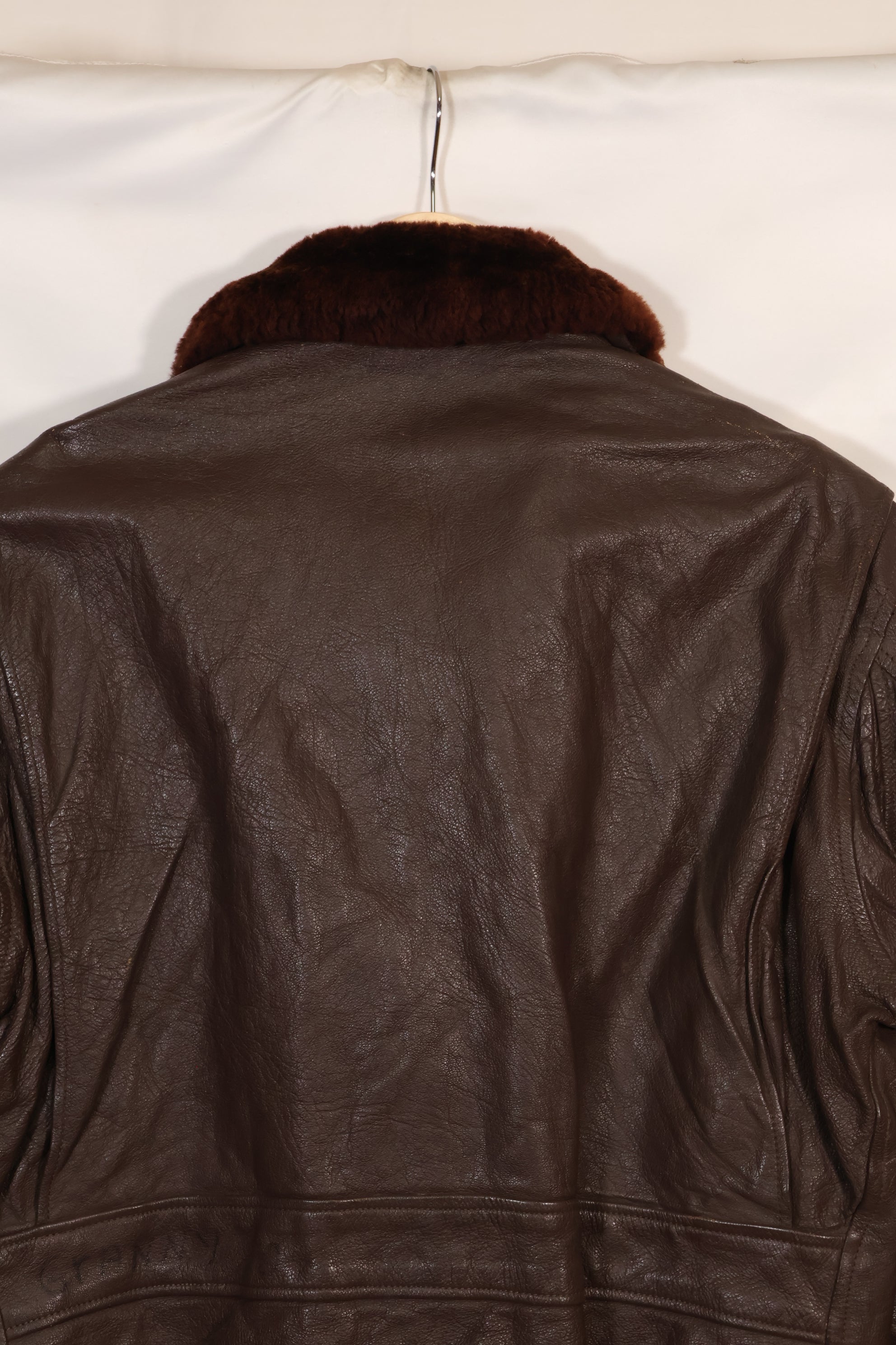 เสื้อแจ็คเก็ต G-1 Ugly Angells Flight Jacket ของนาวิกโยธินสหรัฐฯ มือสอง ขนาด 40 ต้นทศวรรษ 1960
