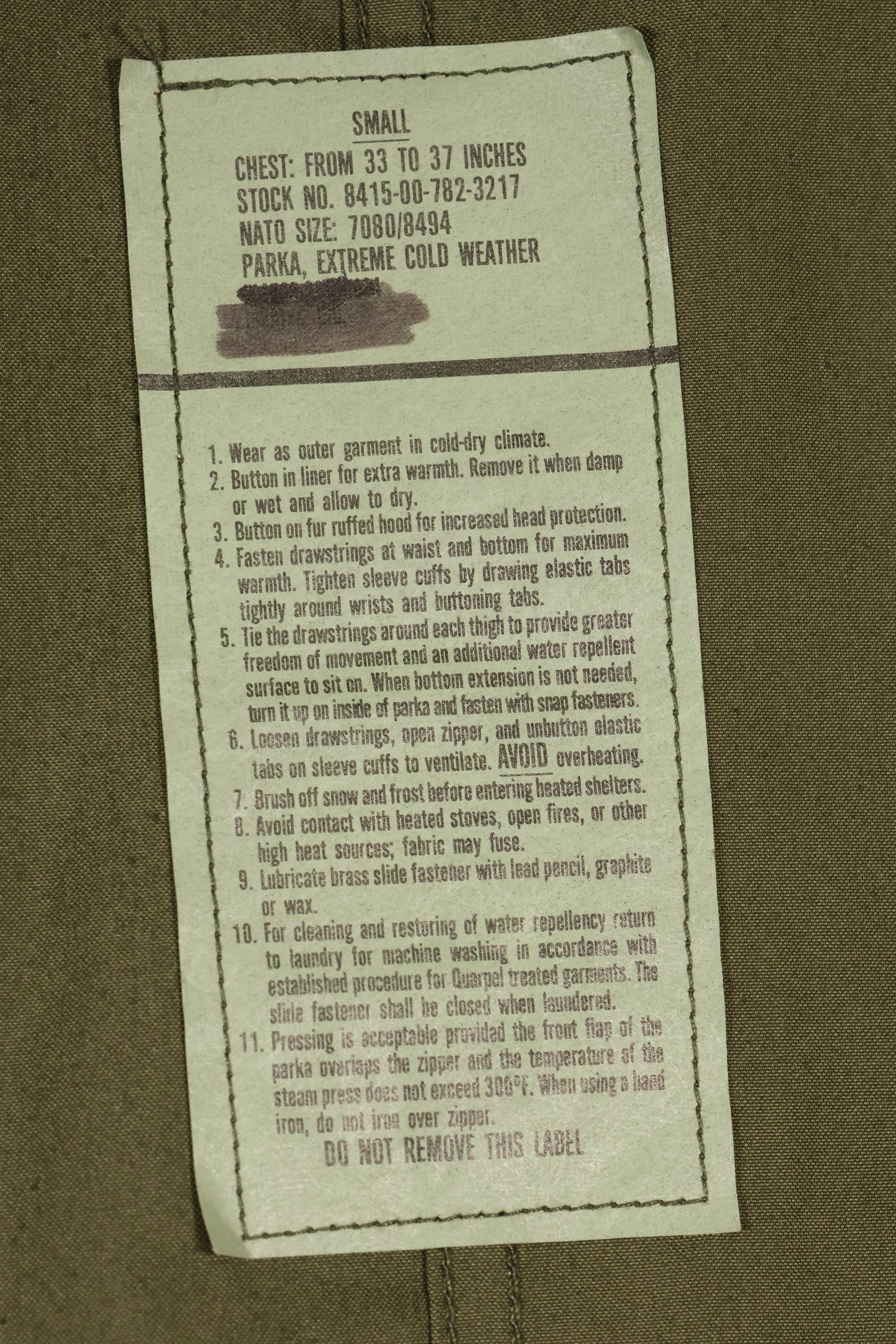 หลายล็อตหลายปี M65 เสื้อฮู้ดฟิลด์ เสื้อฮู้ดหางปลา สภาพดี มือสอง