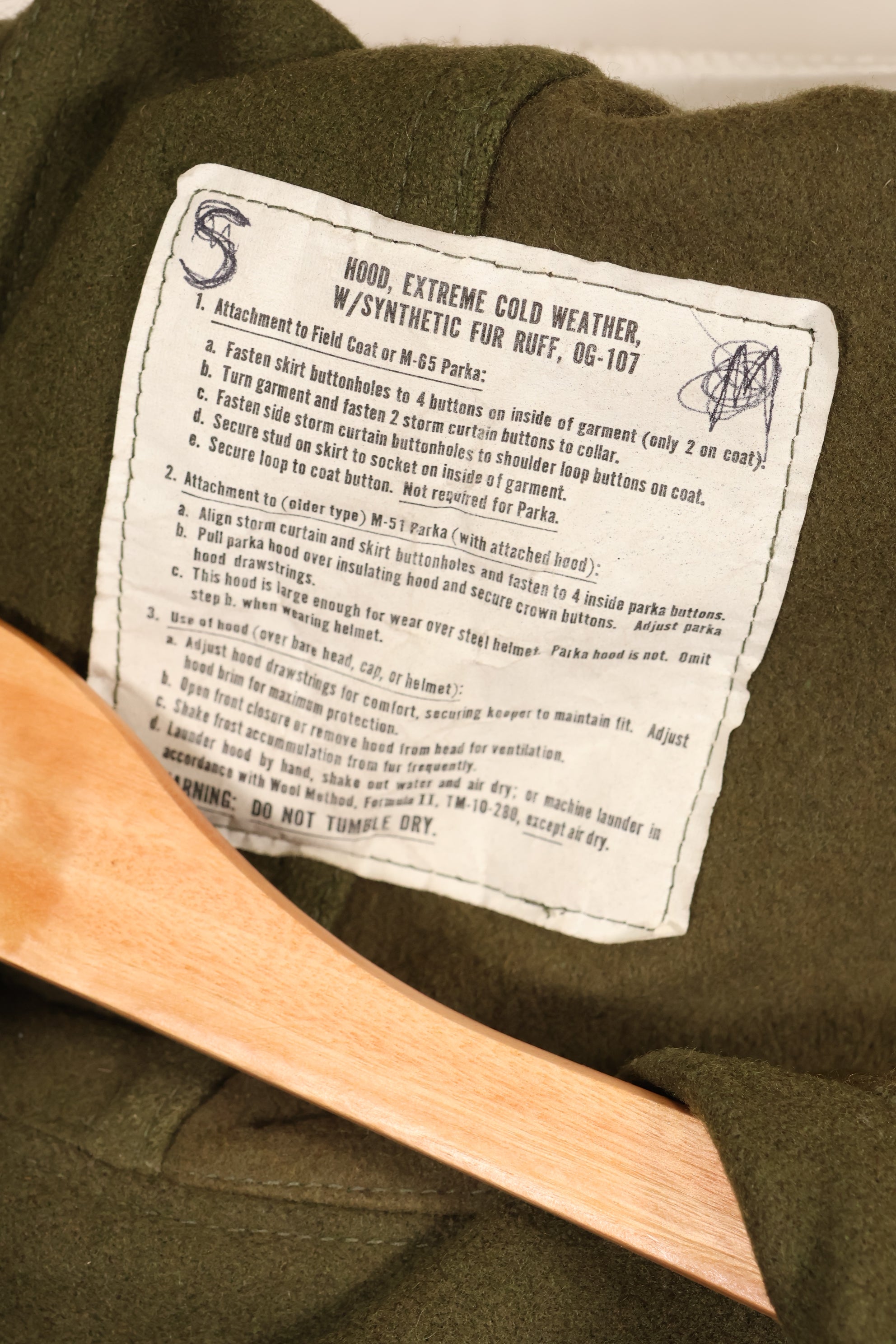 หลายล็อตหลายปี M65 เสื้อฮู้ดฟิลด์ เสื้อฮู้ดหางปลา สภาพดี มือสอง