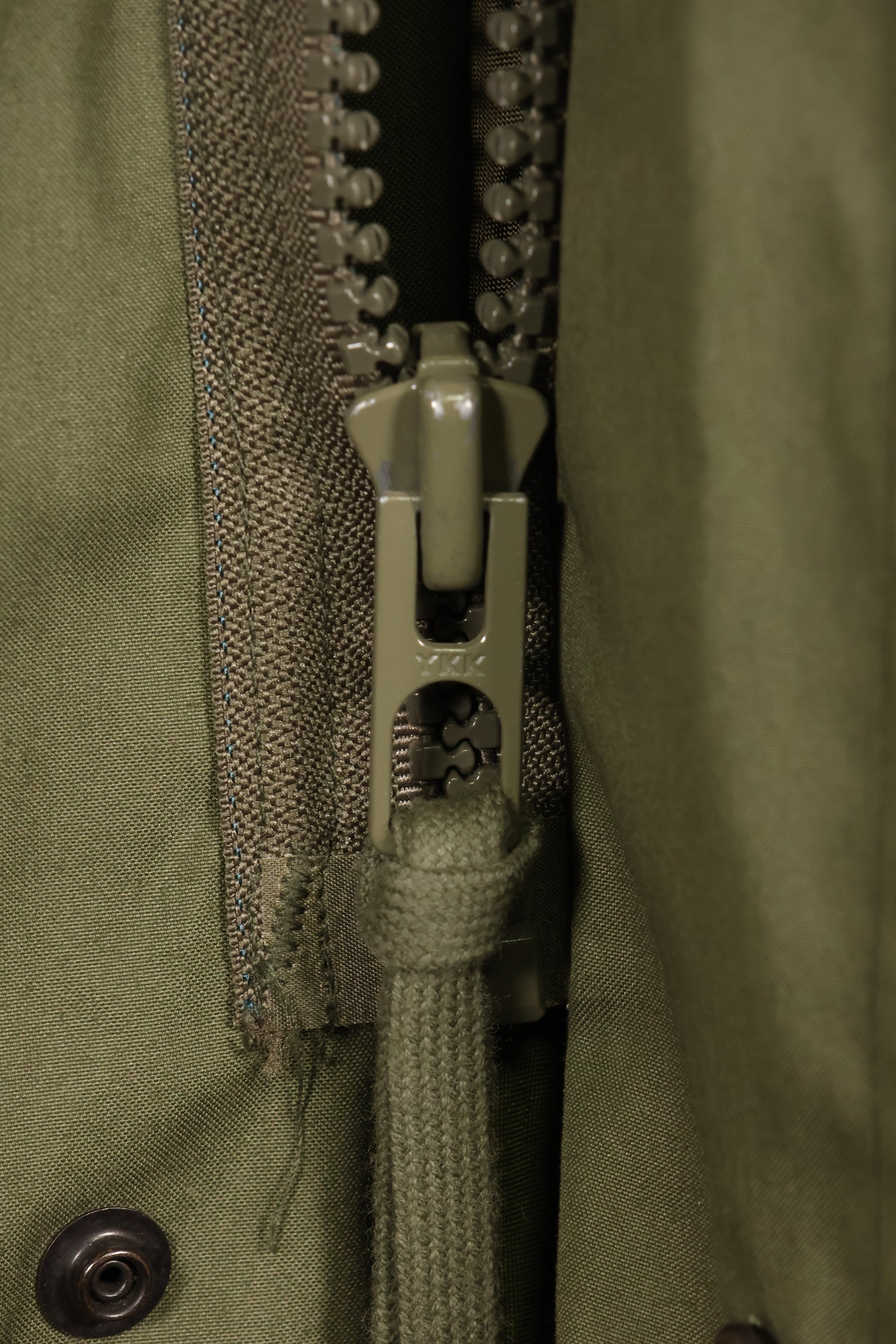 หลายล็อตหลายปี SMALL M65 เสื้อฮู้ดฟิลด์ เสื้อฮู้ดหางปลา สภาพดี มือสอง B