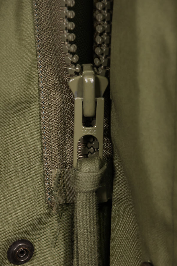 หลายล็อตหลายปี SMALL M65 เสื้อฮู้ดฟิลด์ เสื้อฮู้ดหางปลา สภาพดี มือสอง B