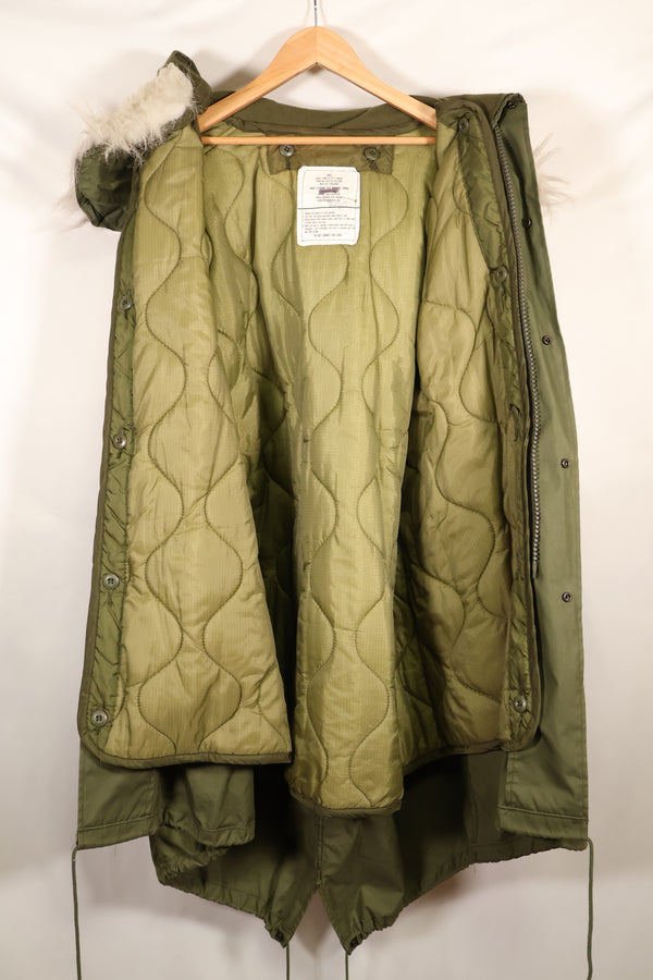 หลายล็อตหลายปี SMALL M65 เสื้อฮู้ดฟิลด์ เสื้อฮู้ดหางปลา สภาพดี มือสอง B