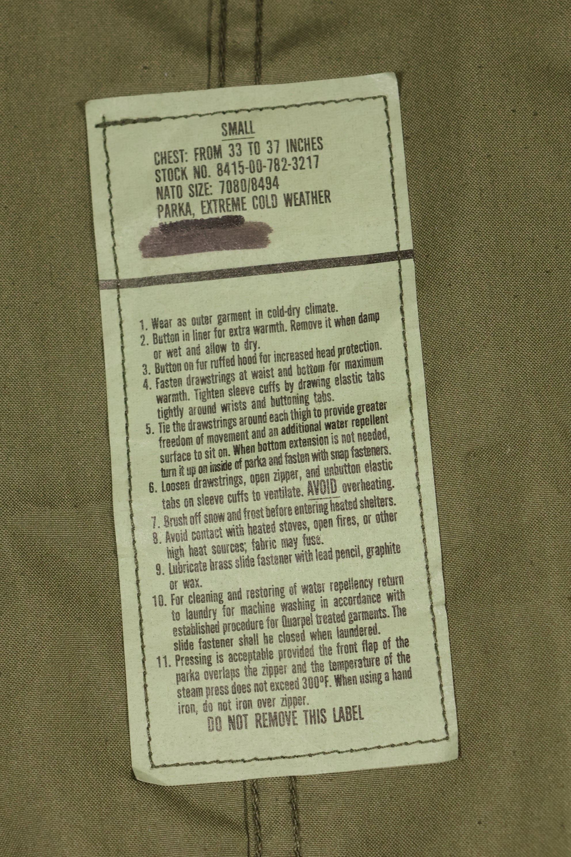 หลายล็อตหลายปี SMALL M65 เสื้อฮู้ดฟิลด์ เสื้อฮู้ดหางปลา สภาพดี มือสอง B