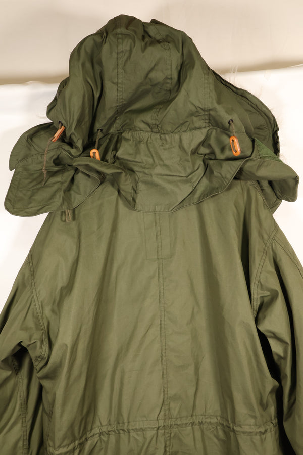 หลายล็อตหลายปี SMALL M65 เสื้อฮู้ดฟิลด์ เสื้อฮู้ดหางปลา สภาพดี มือสอง C