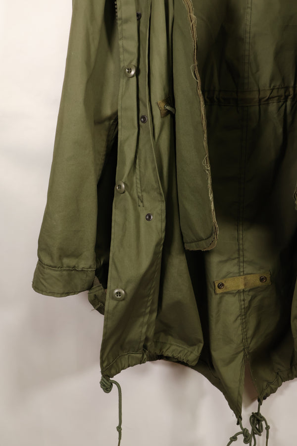 หลายล็อตหลายปี SMALL M65 เสื้อฮู้ดฟิลด์ เสื้อฮู้ดหางปลา สภาพดี มือสอง C