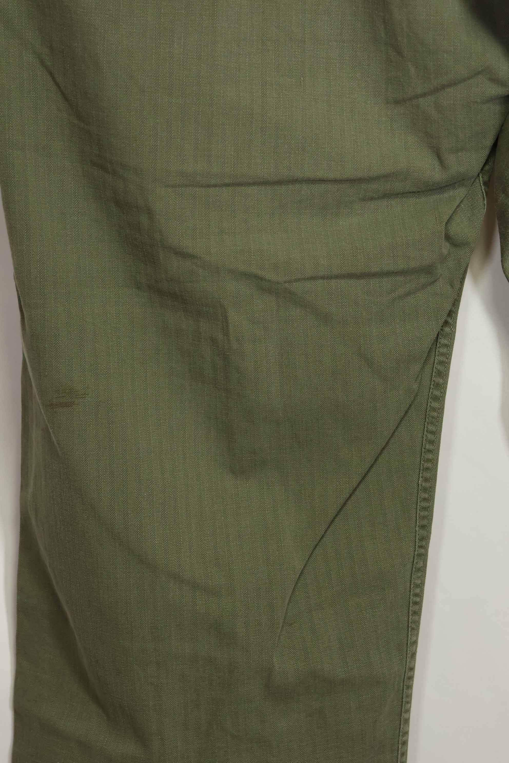 1940's U.S. Army HBT Utility Pants, large size, scratched, used.