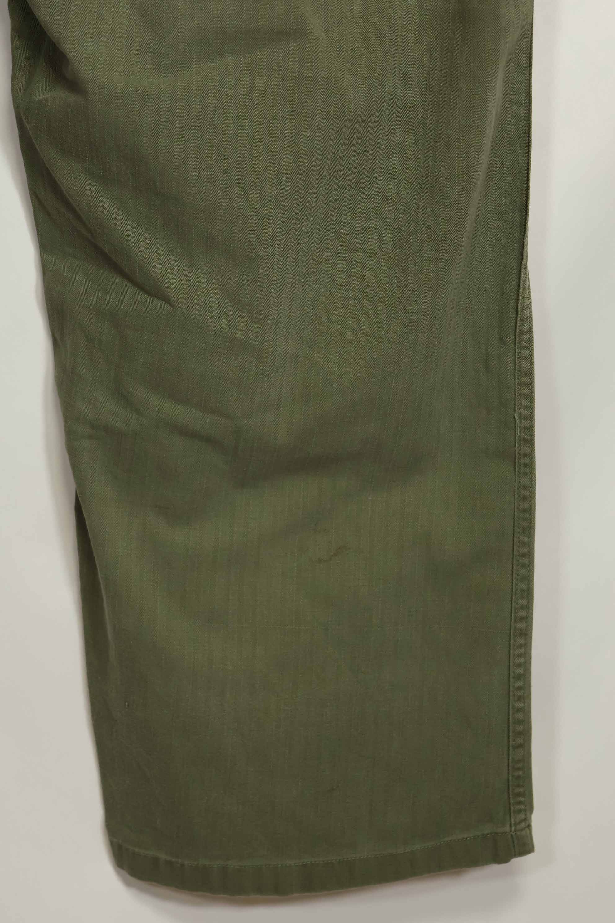 1940's U.S. Army HBT Utility Pants, large size, scratched, used.