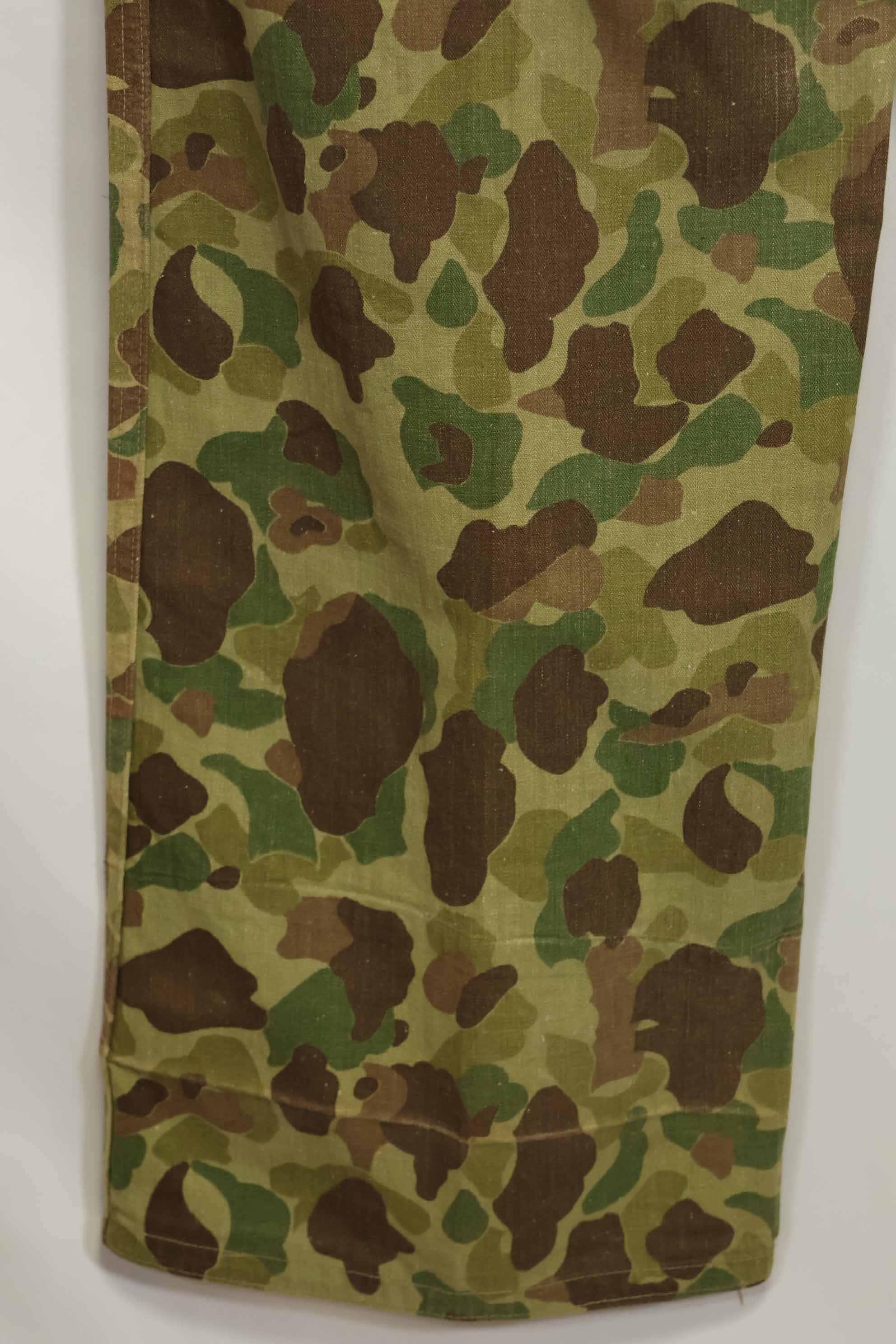 1940年代　アメリカ海兵隊　P-42　フロッグスキン迷彩パンツ ローカル改造あり　状態良い　中古品