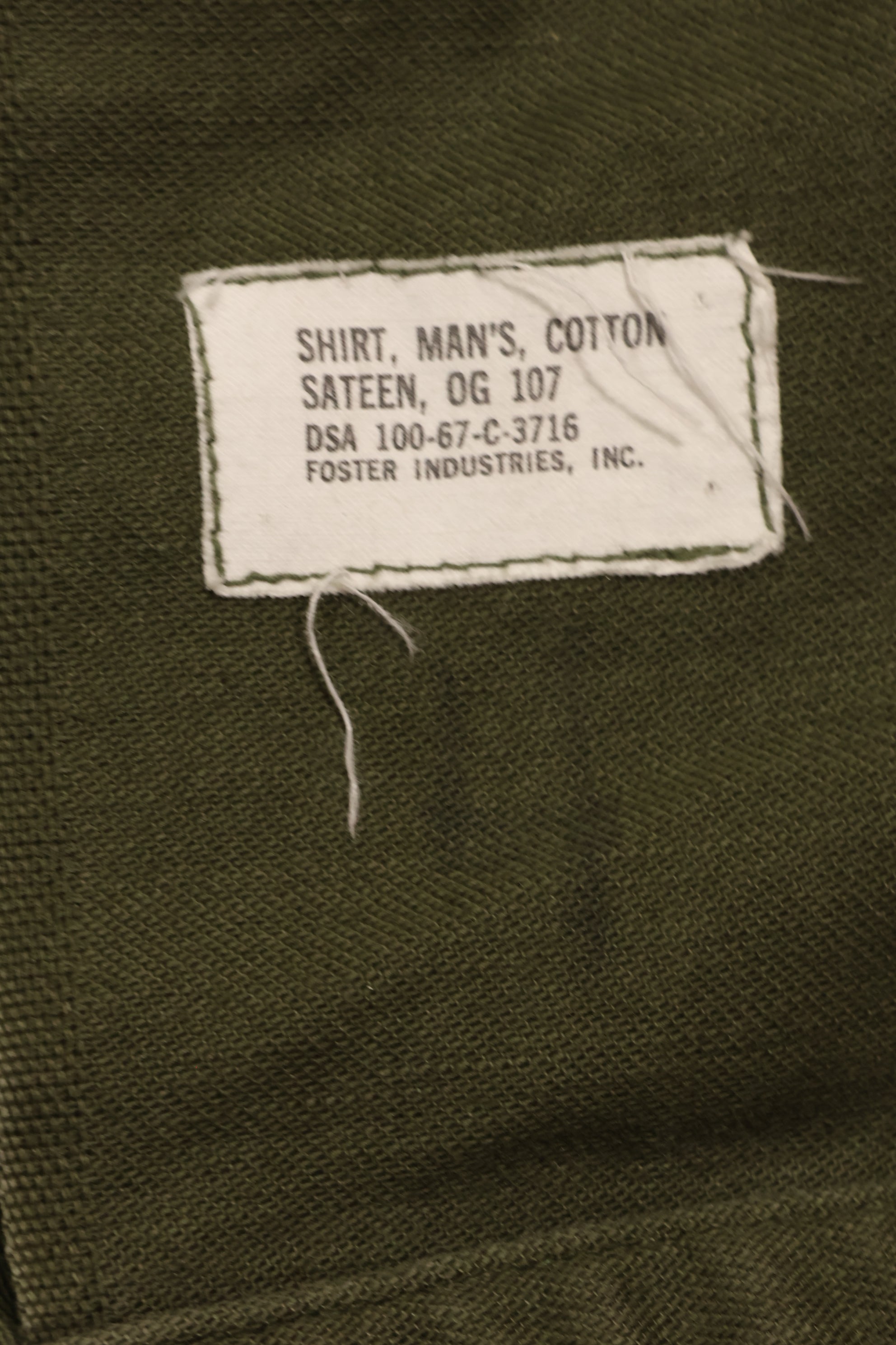1967年契約　17 1/2 × 36 USMC　アメリカ海兵隊　半袖　OG-107 ユーティリティシャツ　中古品　大きめサイズ