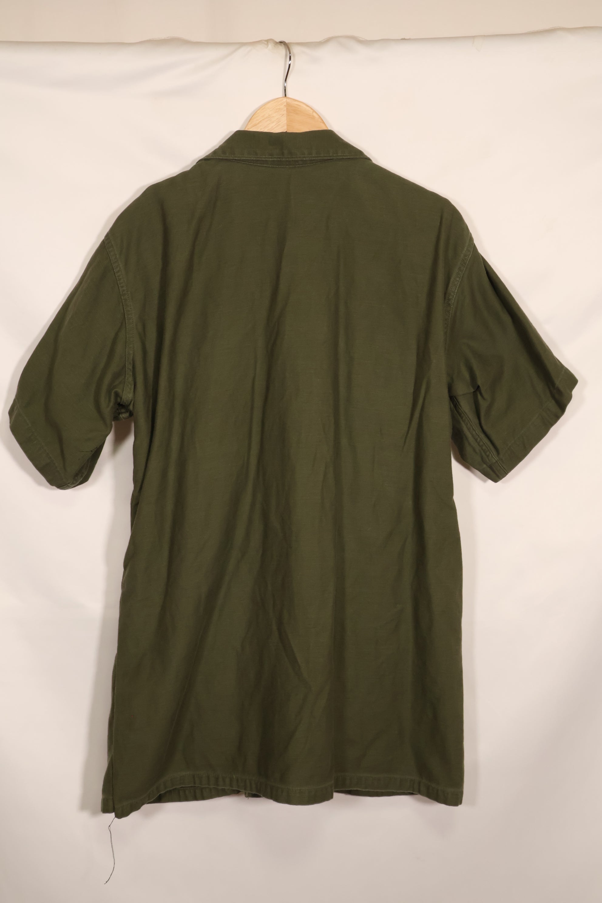 1967年契約　17 1/2 × 36 USMC　アメリカ海兵隊　半袖　OG-107 ユーティリティシャツ　中古品　大きめサイズ