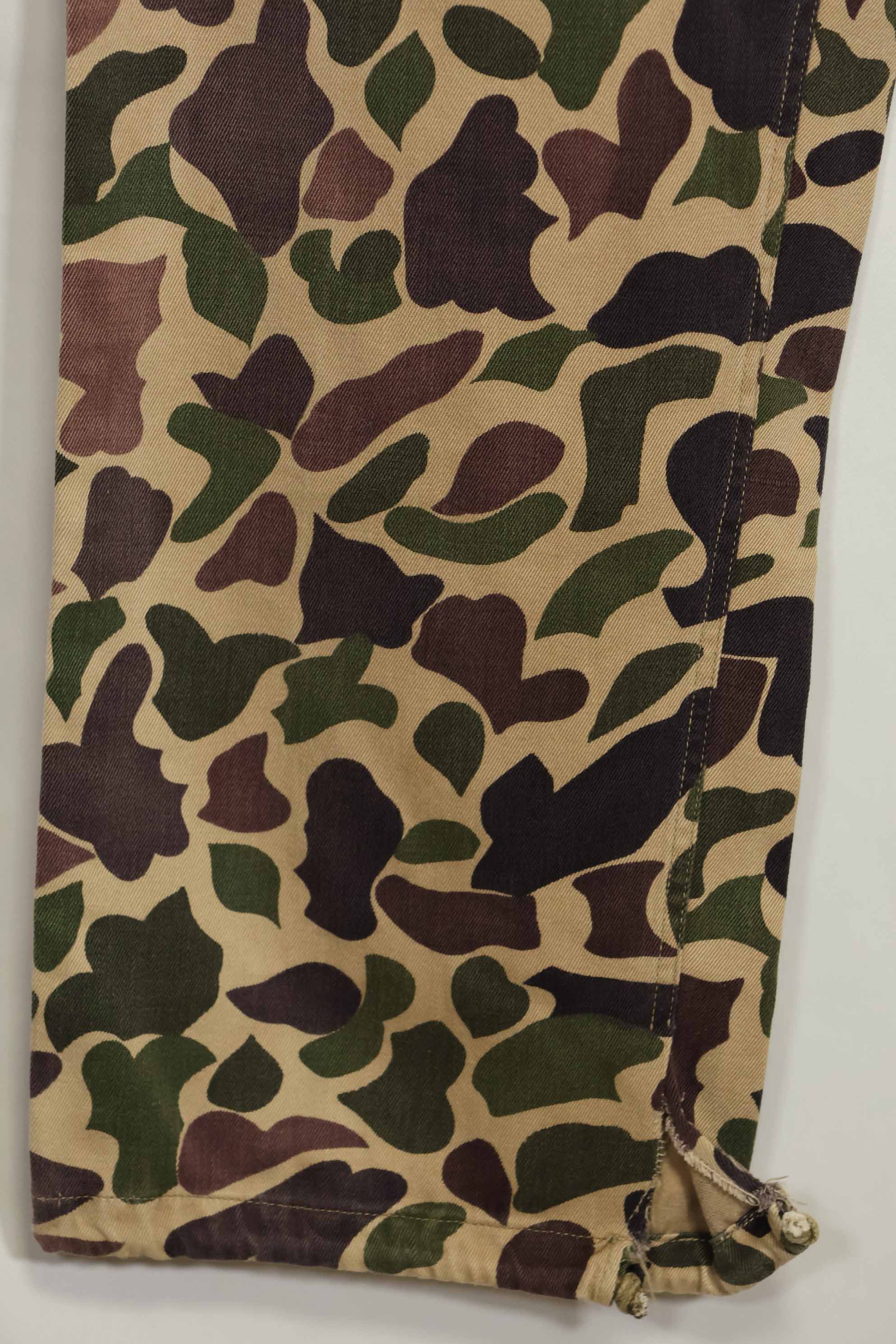 1960s CIDG Beogum camouflage pants, locally made, frogskin camouflage, used.