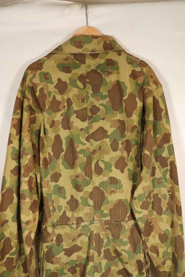 1940s U.S. Army &amp; Marine Corps Frogskin camouflage coveralls in good condition.