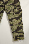 1960's Okinawa Tiger Tiger Stripe Pants US Cut Larger Pants Used