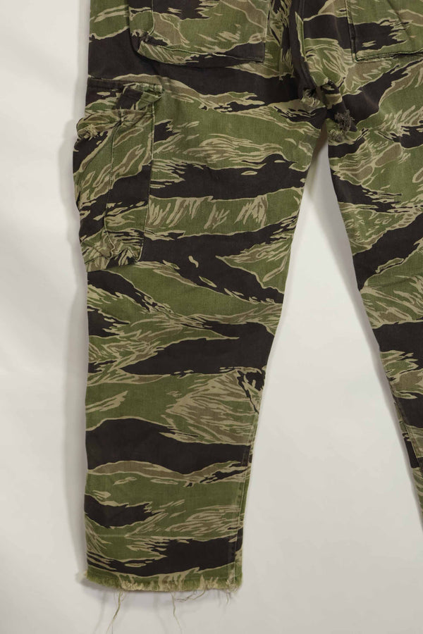 1960's Okinawa Tiger Tiger Stripe Pants US Cut Larger Pants Used