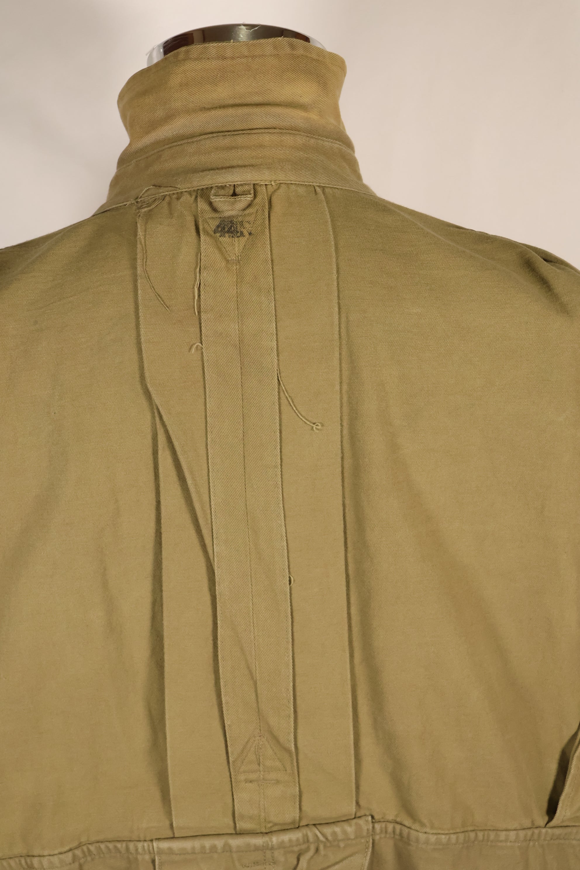 เครื่องแต่งกายภาพยนตร์ 44R ภาพยนตร์ Private Ryan กองทัพสหรัฐฯ เสื้อแจ็คเก็ต M42 สภาพมือสอง