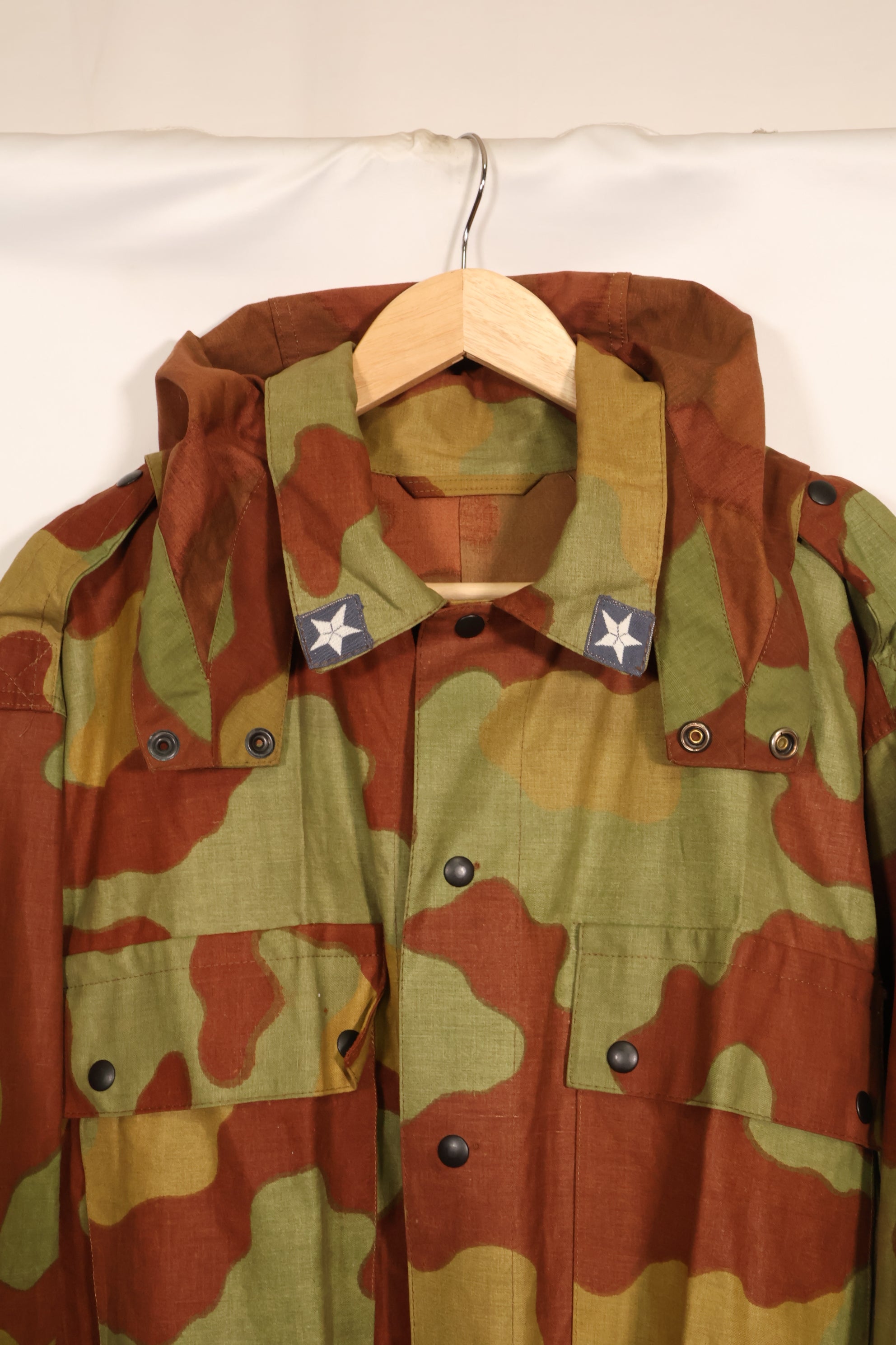 เสื้อแจ็คเก็ตลายพราง San Marco ของกองทัพอิตาลียุค 1960 แทบไม่ได้ใช้