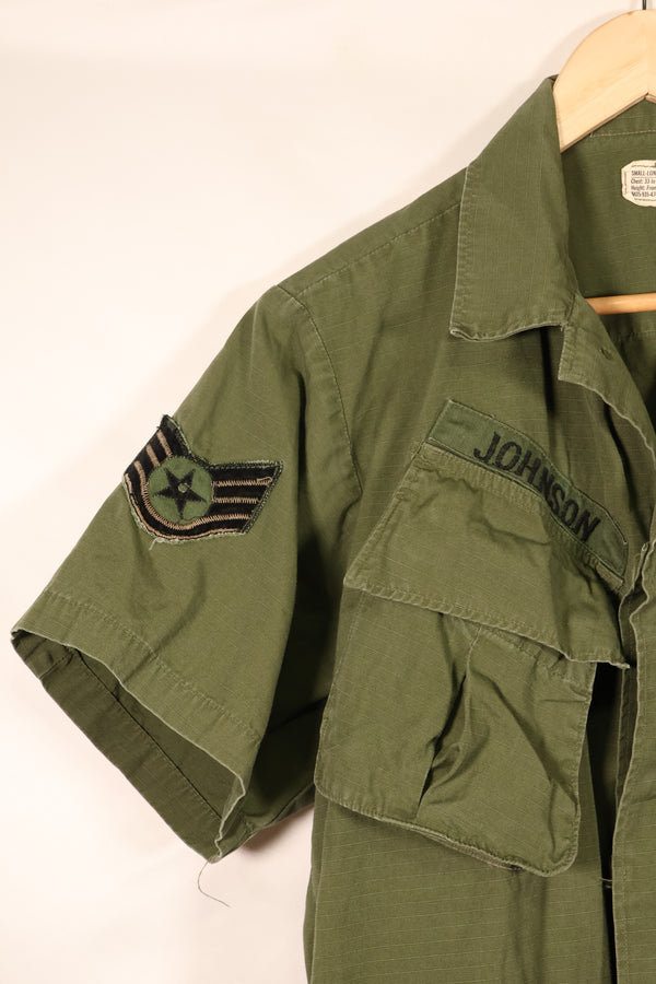 Contract 1969, S-L, มีร่องรอยการใช้งานที่บริเวณชื่อ Taylor, แจ็กเก็ตสนามแบบที่ 4 (Jungle Fatigue Jacket), USAF, แขนสั้น, ปรับแต่งตามสั่ง, มือสอง