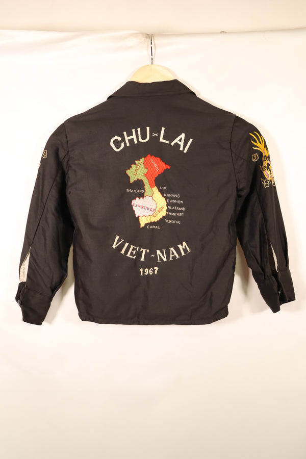 1967    สำหรับเด็ก    ของที่ระลึก    สงครามเวียดนาม    แจ็กเก็ตท่องเที่ยว    CHU-LAI    เวียดกง    มือสอง