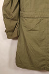ทศวรรษ 1940    ขนาดกลาง    M-1947 Field Parka    กองทัพบก    กองทัพเรือ    มีร่องรอยการใช้งาน    มือสอง