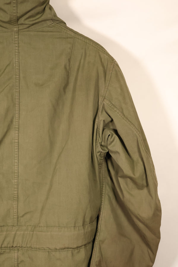 ทศวรรษ 1940    ขนาดกลาง    M-1947 Field Parka    กองทัพบก    กองทัพเรือ    มีร่องรอยการใช้งาน    มือสอง