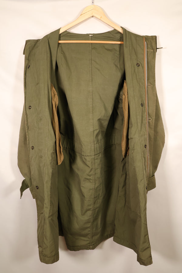 ทศวรรษ 1940    ขนาดกลาง    M-1947 Field Parka    กองทัพบก    กองทัพเรือ    มีร่องรอยการใช้งาน    มือสอง